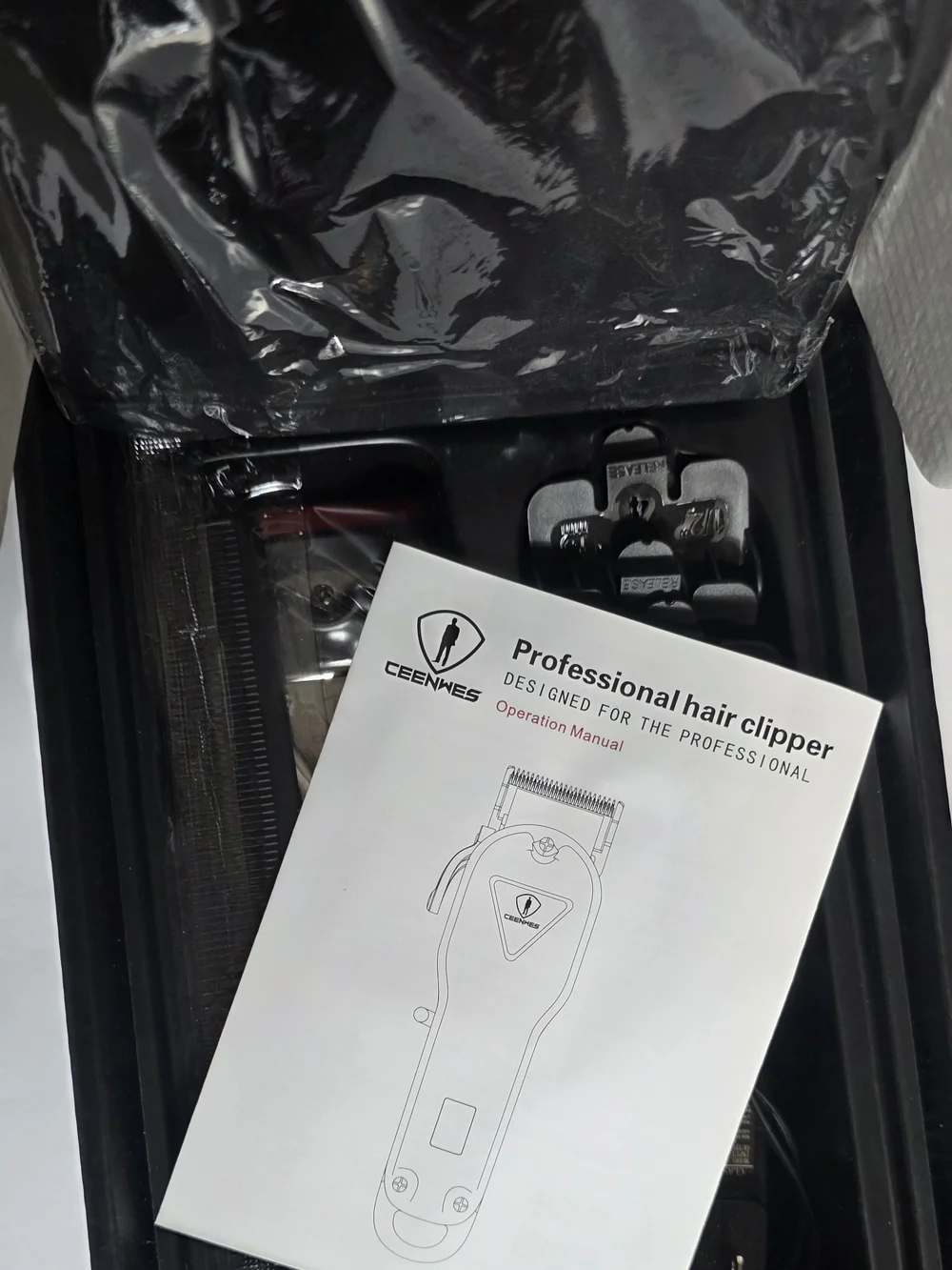 Ceenwes CWS-022 Mens Hair Clipper Grooming Kit, Full Metal Cordless LED Display
